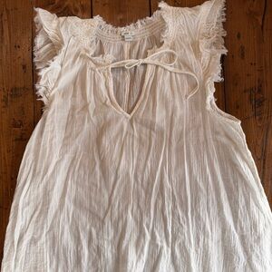 Aerie Cream Frayed Sleeveless Blouse